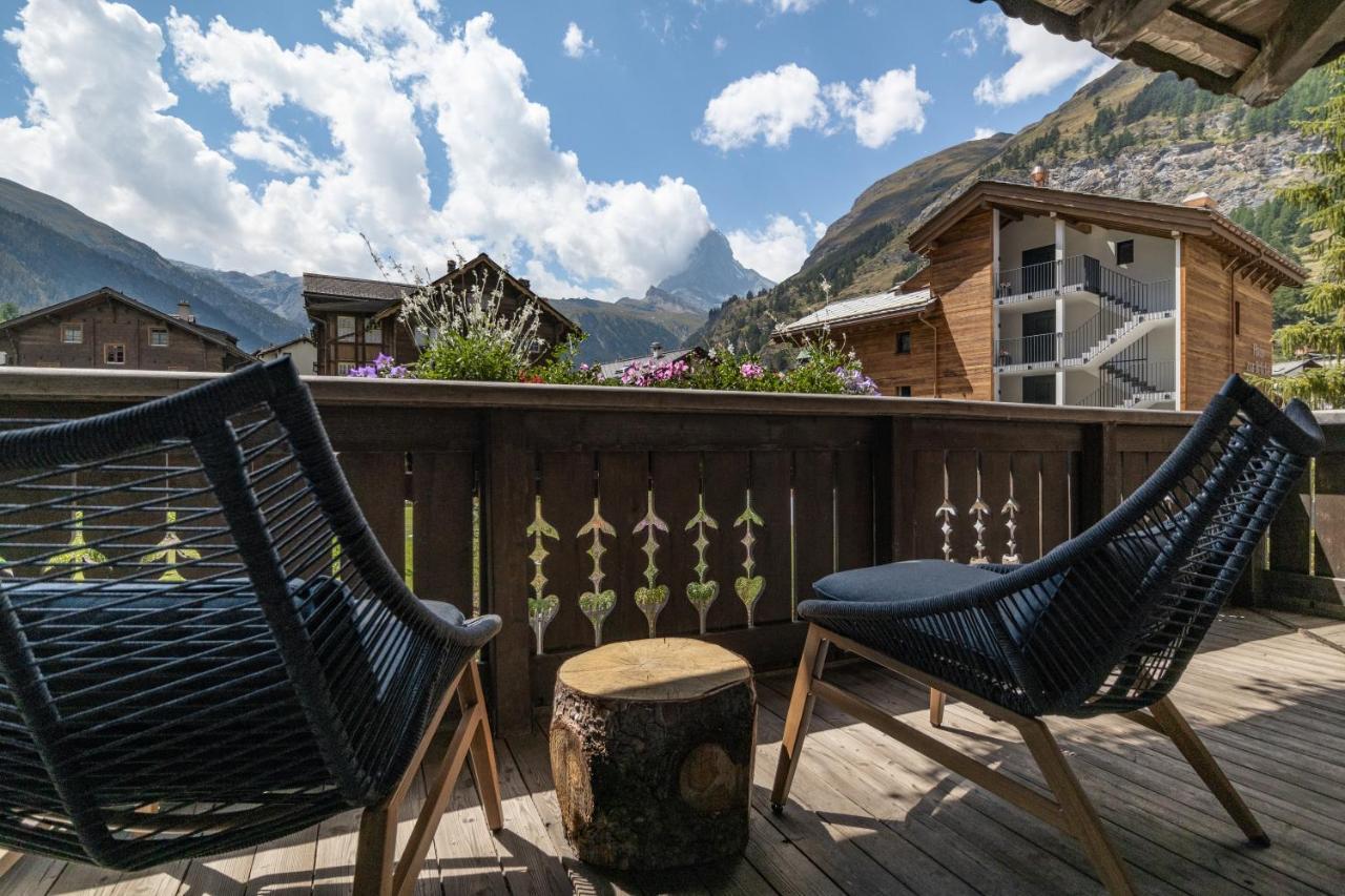 Village Apartment With Matterhorn View Zermatt Eksteriør billede